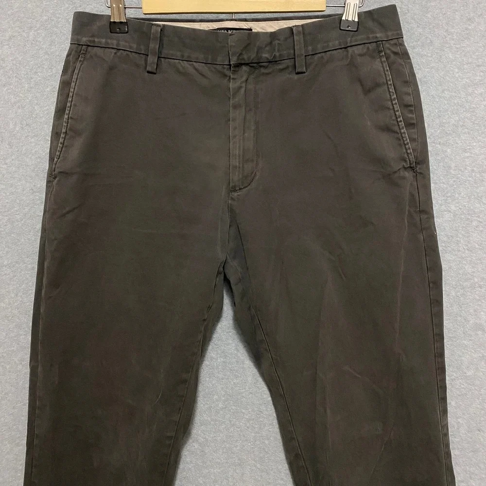 BANANA REPUBLIC Mens 33x34 Emerson Chino Pants Dark Gray Cotton Casual Straight